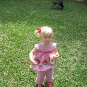 Meet your Posher, Caroline